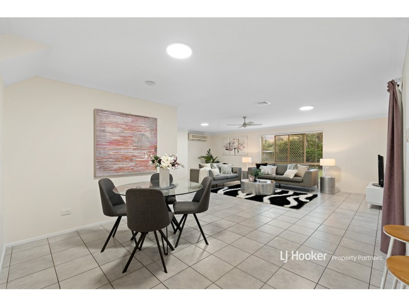 9 Dewberry Close, Eight Mile Plains QLD 4113