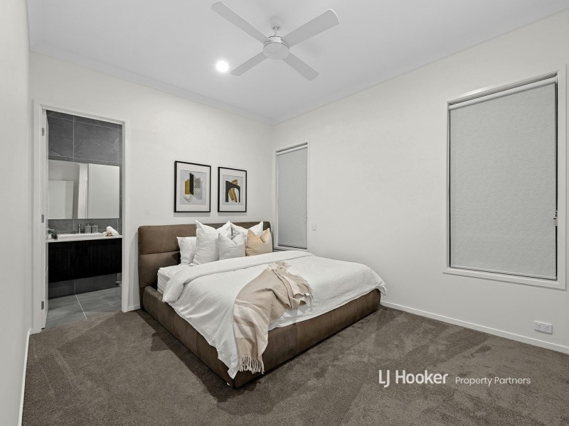 98 Phoenix Street, Rochedale QLD 4123