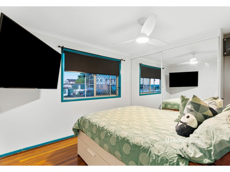 14 Stuart Street, Woodridge QLD 4114