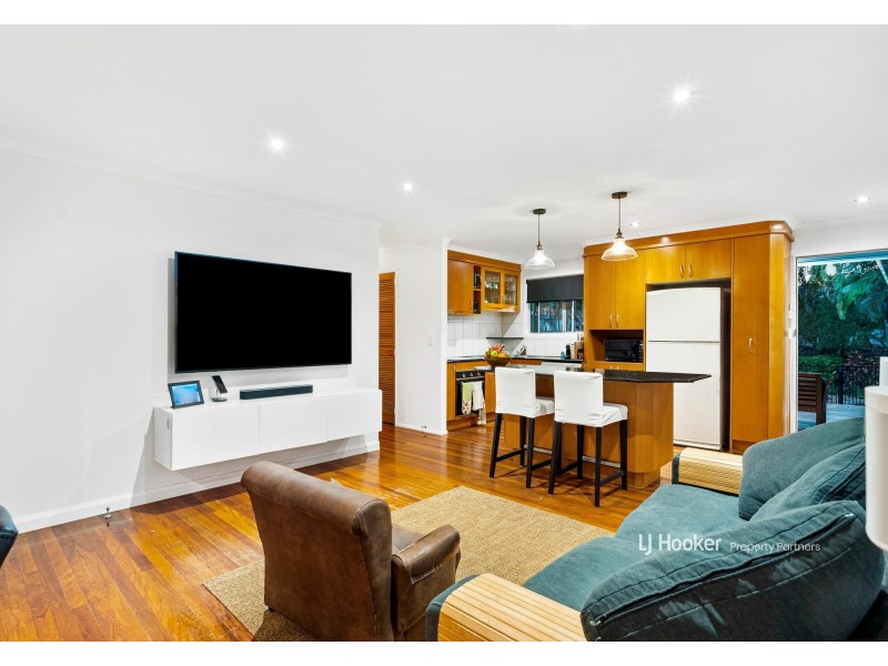 14 Stuart Street, Woodridge QLD 4114