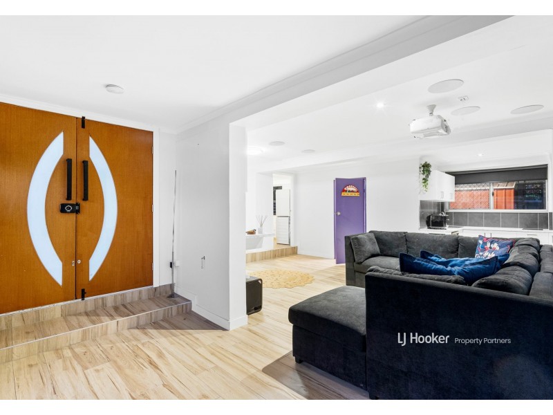 14 Stuart Street, Woodridge QLD 4114