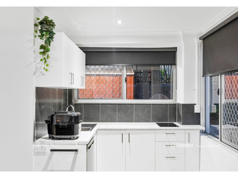 14 Stuart Street, Woodridge QLD 4114