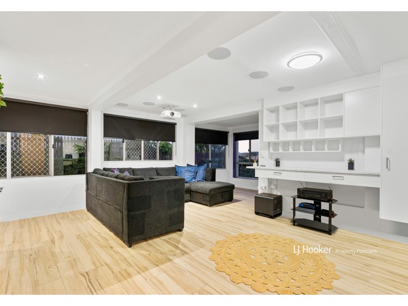 14 Stuart Street, Woodridge QLD 4114