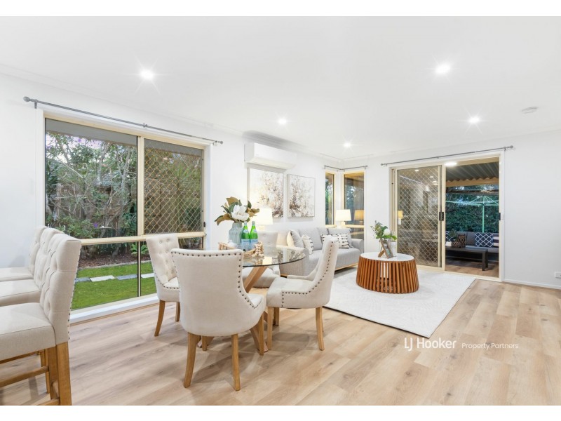 28 Walton Crescent, Murrumba Downs QLD 4503
