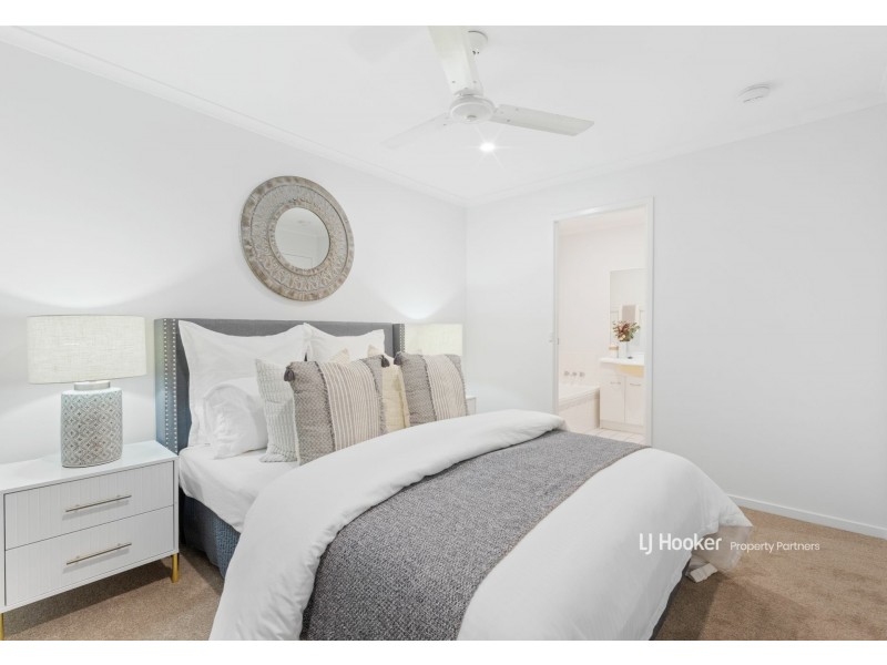 28 Walton Crescent, Murrumba Downs QLD 4503