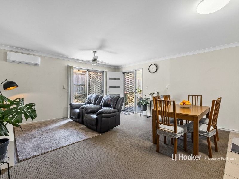 8 Clydesdale Place, Sumner QLD 4074