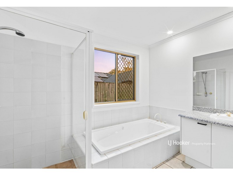 60 Brookvale Drive, Underwood QLD 4119