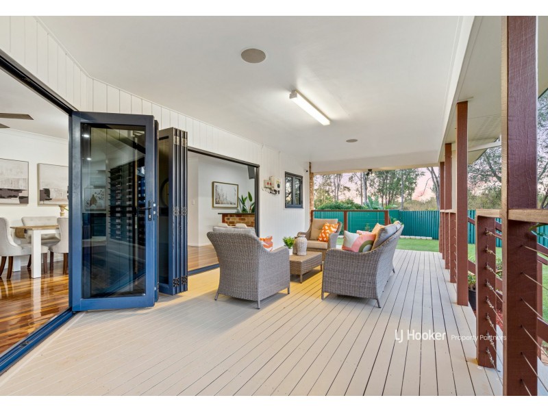 1 The Crescent, Underwood QLD 4119