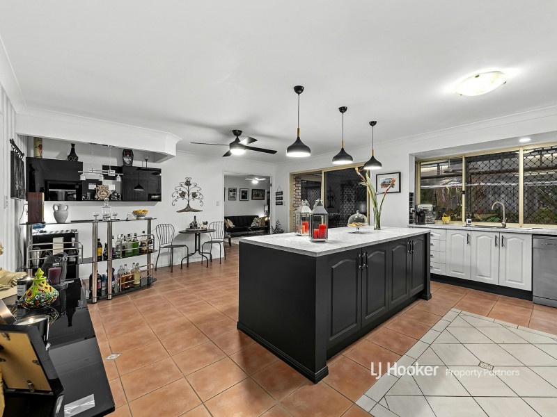 93 Sunflower Crescent, Calamvale QLD 4116
