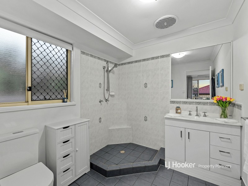 93 Sunflower Crescent, Calamvale QLD 4116