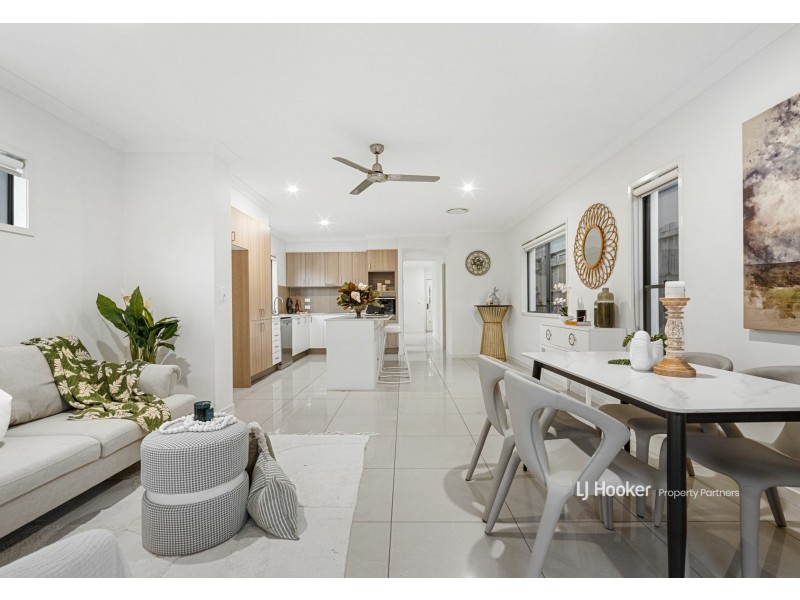 86 McDermott Parade, Rochedale QLD 4123