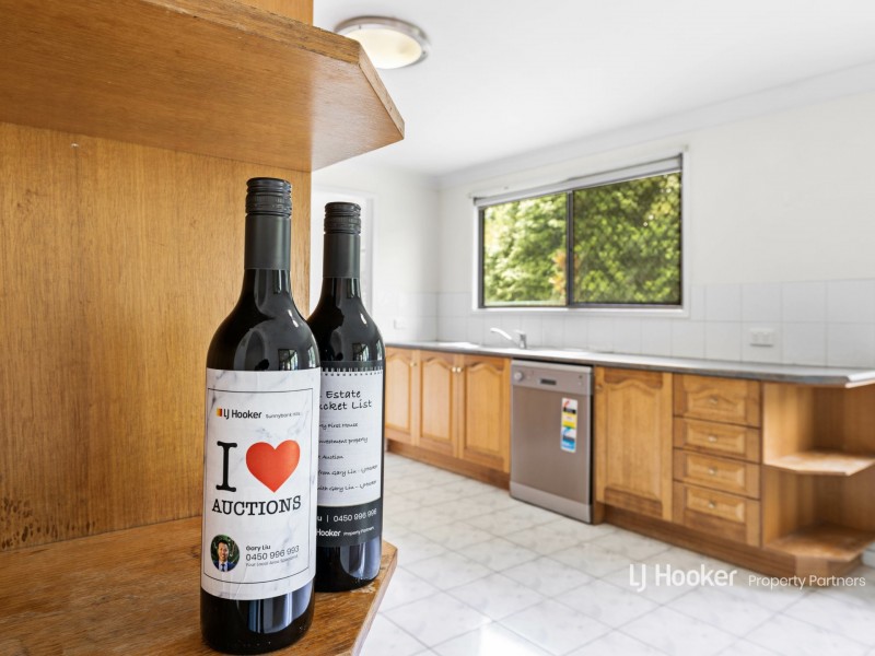 8 Augstein Street, Coopers Plains QLD 4108