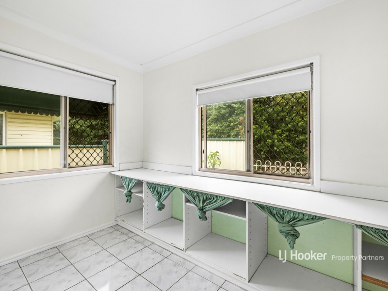 8 Augstein Street, Coopers Plains QLD 4108