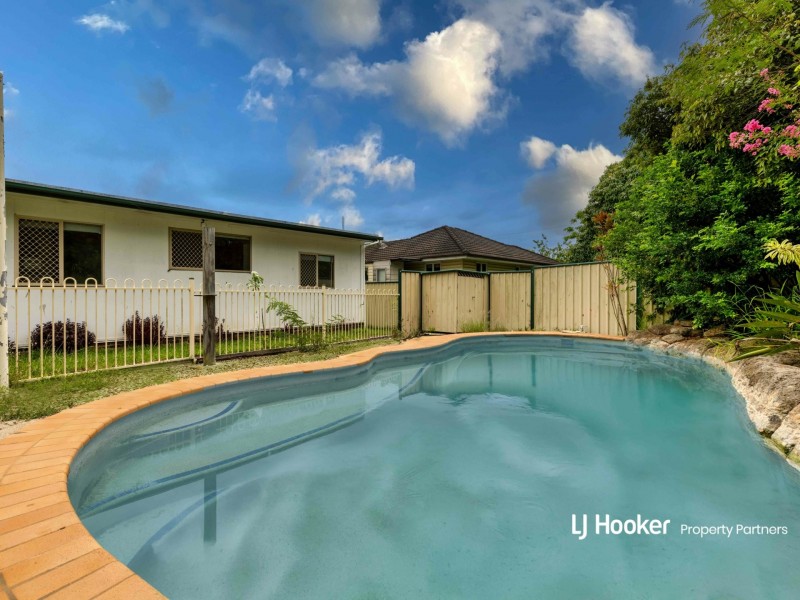 8 Augstein Street, Coopers Plains QLD 4108