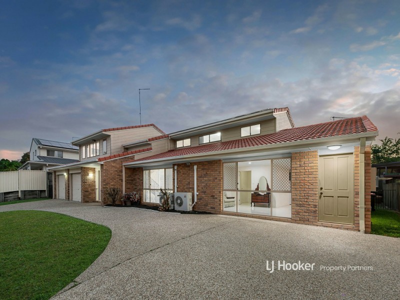 18 Mindona Street, Wishart QLD 4122