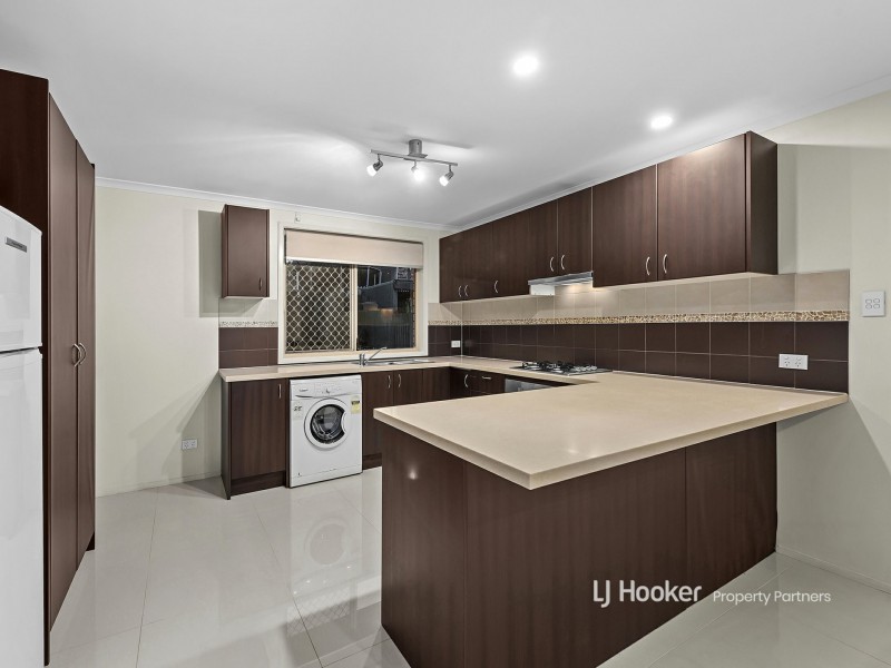 18 Mindona Street, Wishart QLD 4122