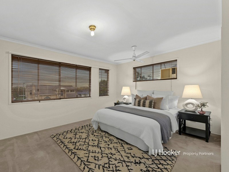 18 Mindona Street, Wishart QLD 4122