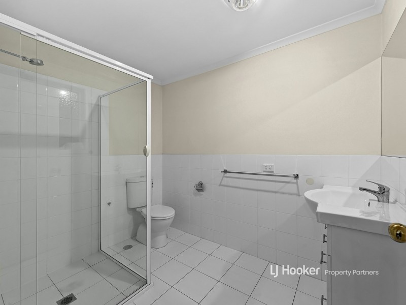 18 Mindona Street, Wishart QLD 4122