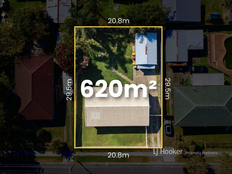 11 Fleur Street, Woodridge QLD 4114