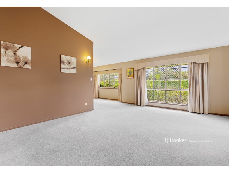 10 Tralee Place, Parkinson QLD 4115