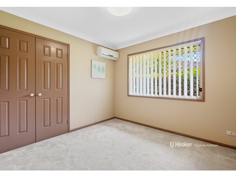 10 Tralee Place, Parkinson QLD 4115