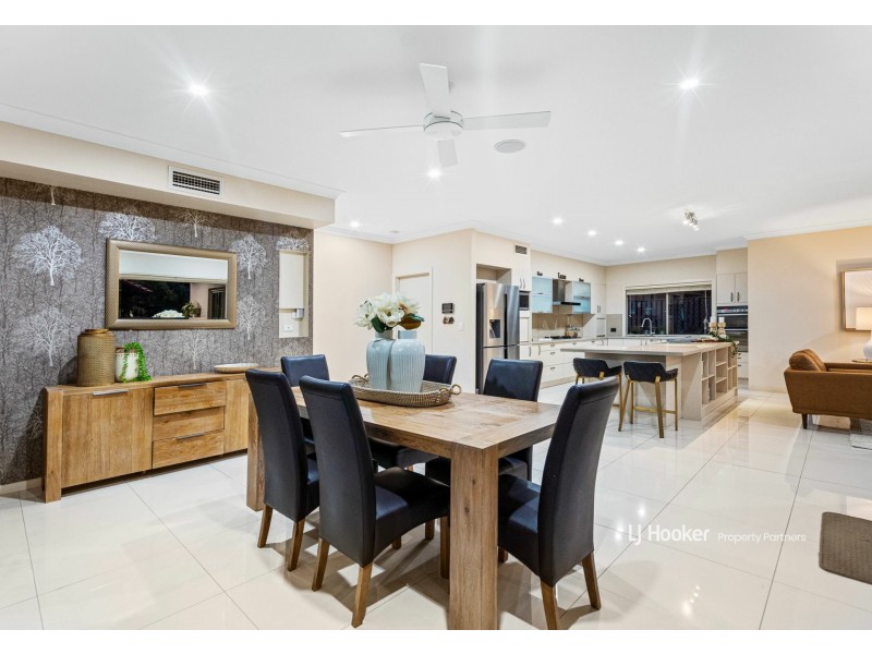 43 Alfred Circuit, Calamvale QLD 4116