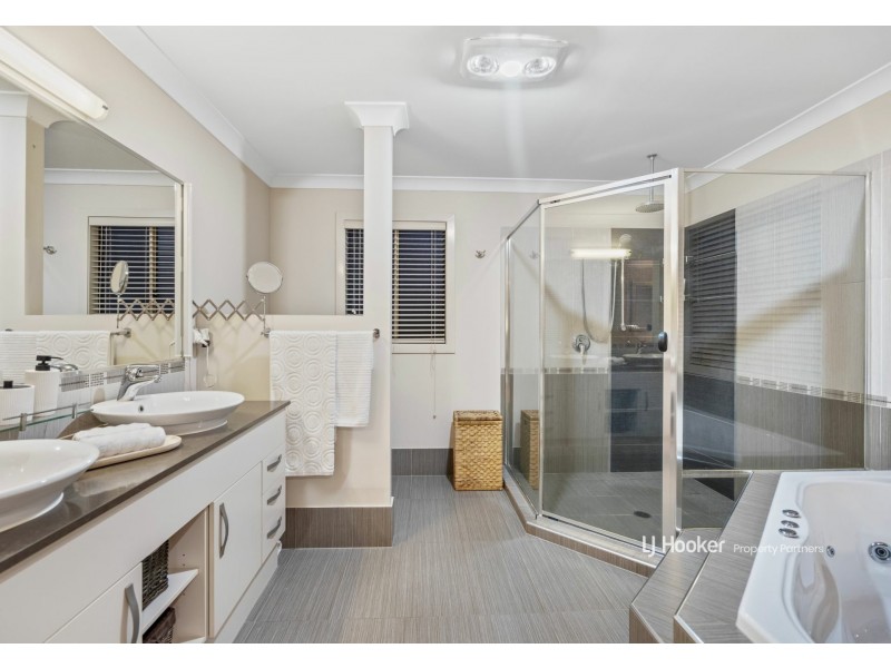 43 Alfred Circuit, Calamvale QLD 4116