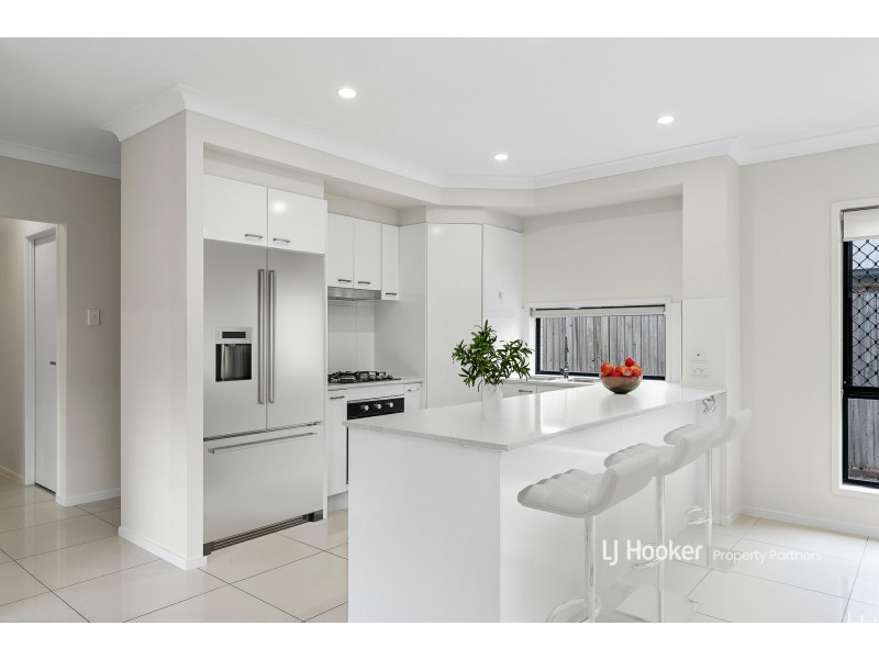 84 Holmead Road, Eight Mile Plains QLD 4113