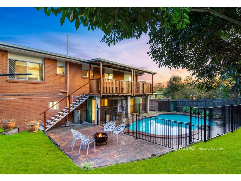 18 Eloise Avenue, Springwood QLD 4127