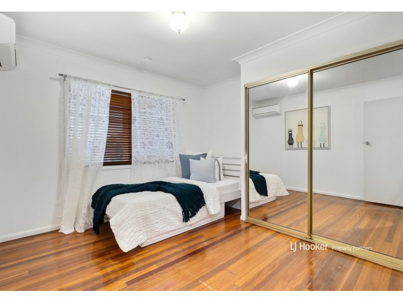 18 Eloise Avenue, Springwood QLD 4127