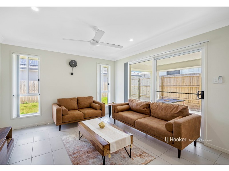 27 Kraft Road, Pallara QLD 4110