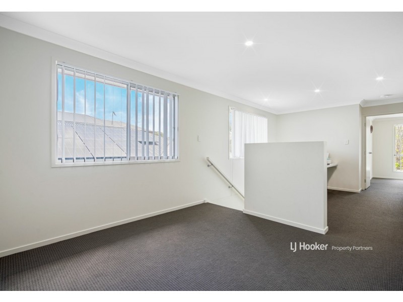 27 Kraft Road, Pallara QLD 4110