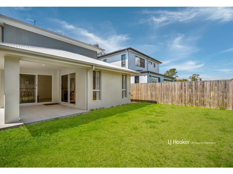 27 Kraft Road, Pallara QLD 4110