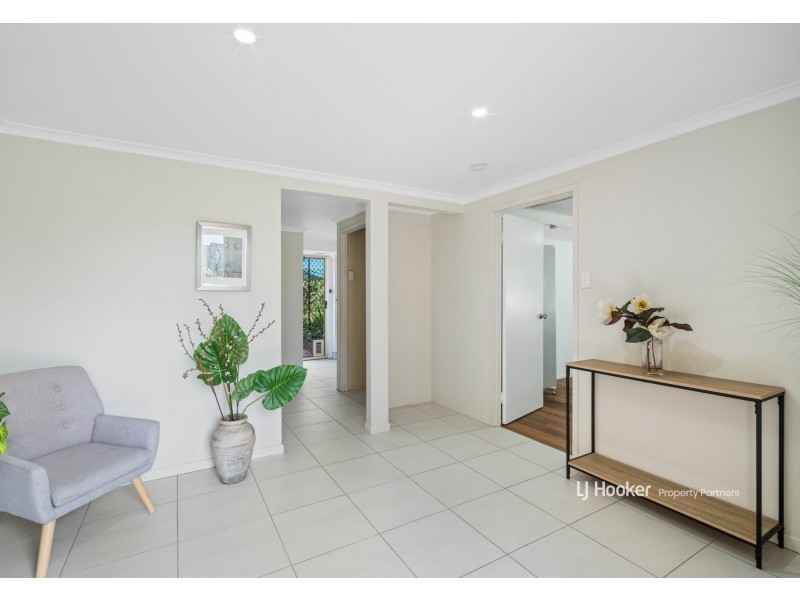 22 Worrell Street, Macgregor QLD 4109