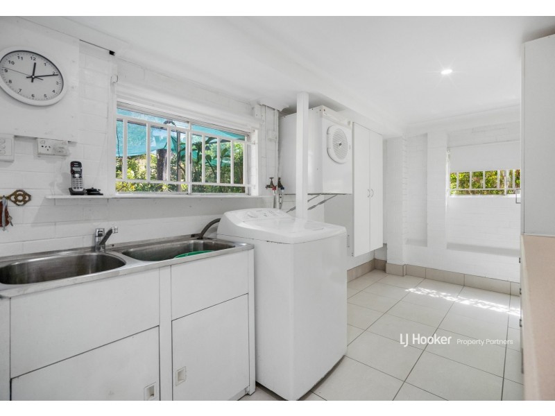 22 Worrell Street, Macgregor QLD 4109