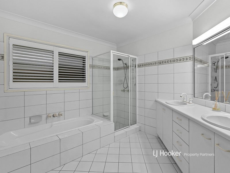 32 Panorama Place, Mount Gravatt East QLD 4122