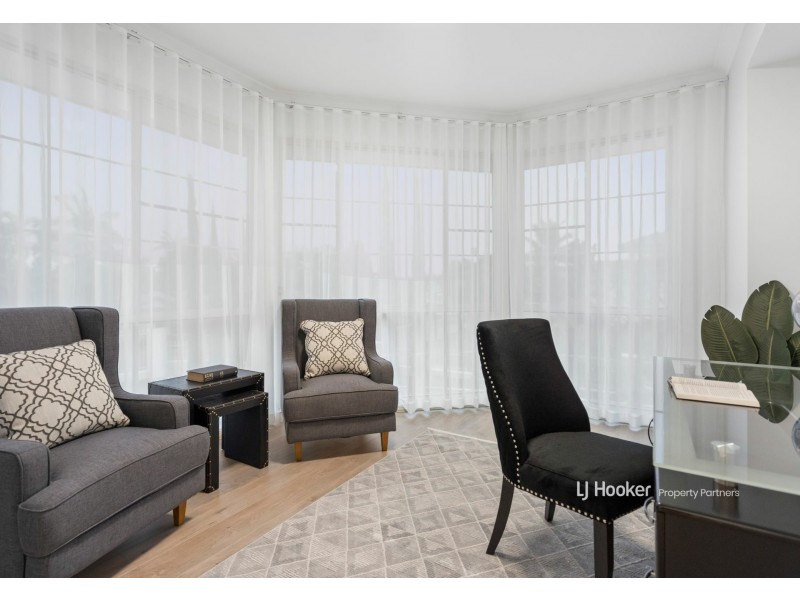 16 Golden Rain Place, Stretton QLD 4116