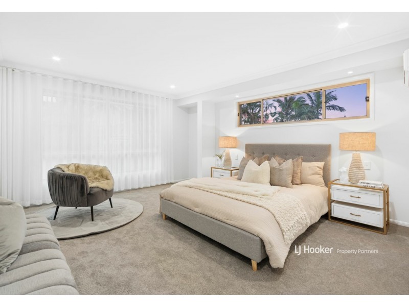 16 Golden Rain Place, Stretton QLD 4116