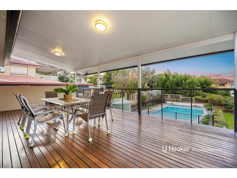 7 Darlington Street, Macgregor QLD 4109