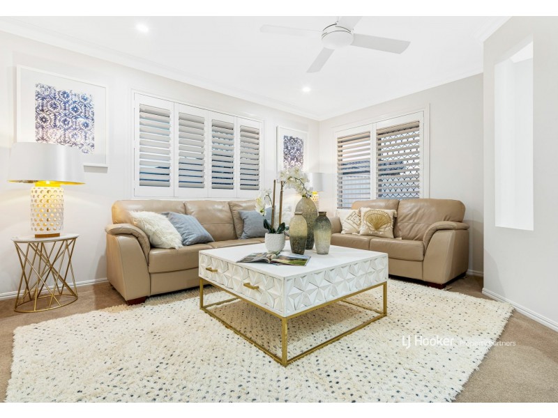 17 Greenhaven Crescent, Kuraby QLD 4112