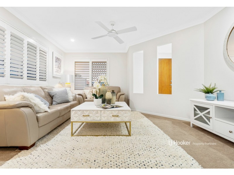 17 Greenhaven Crescent, Kuraby QLD 4112