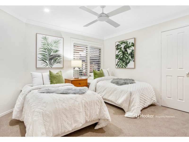 17 Greenhaven Crescent, Kuraby QLD 4112