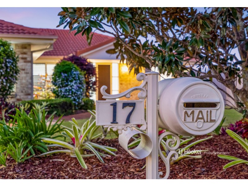 17 Greenhaven Crescent, Kuraby QLD 4112
