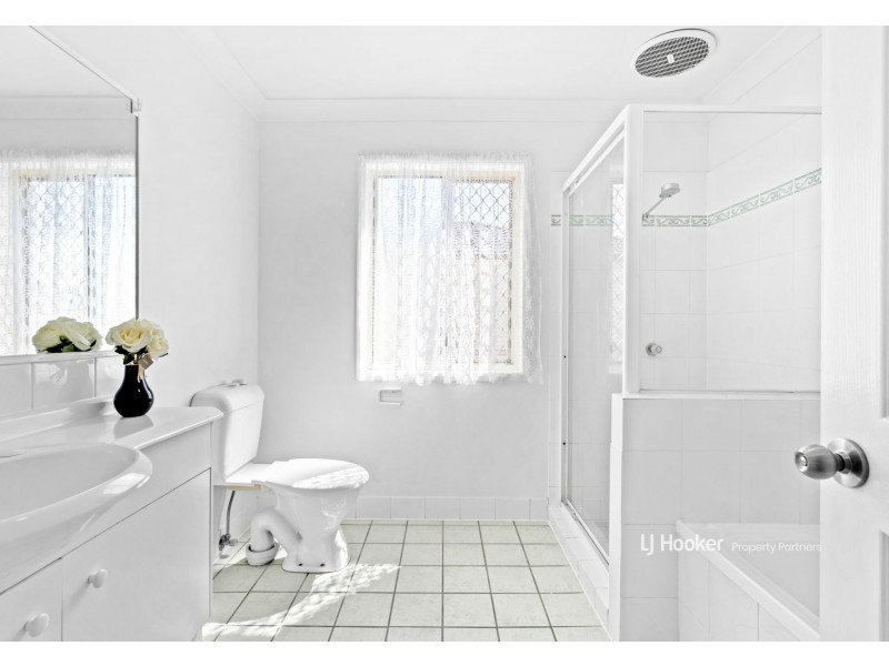 9 Hillview Street, Runcorn QLD 4113