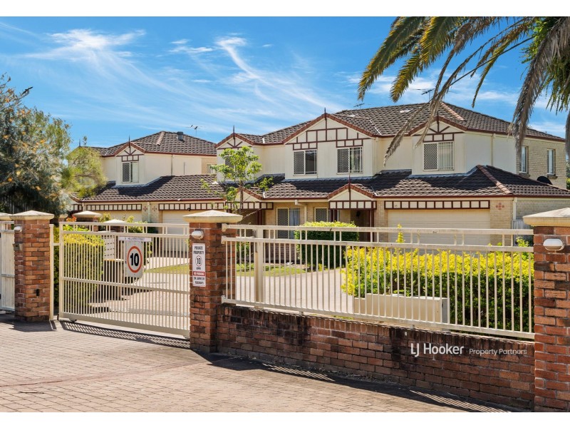 9 Hillview Street, Runcorn QLD 4113