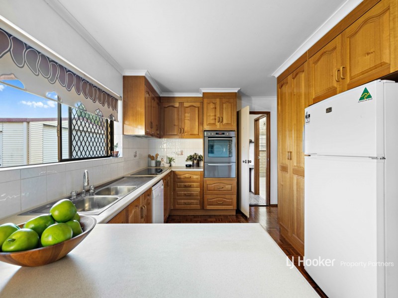 4 Shirland Street, Macgregor QLD 4109