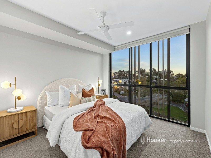 201/3 Centre Place, Rochedale South QLD 4123