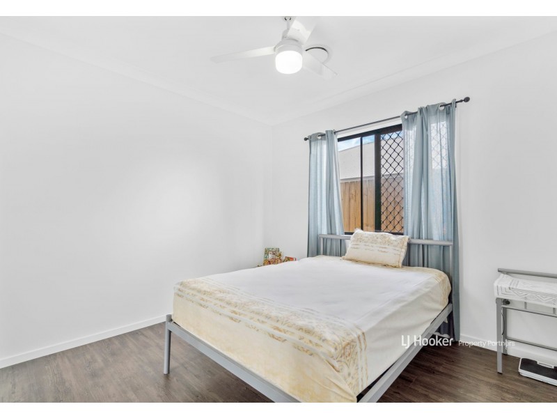 5 Heseltine Place, Pallara QLD 4110