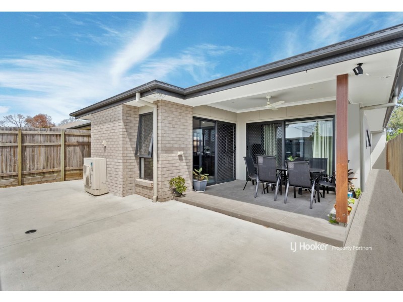 5 Heseltine Place, Pallara QLD 4110