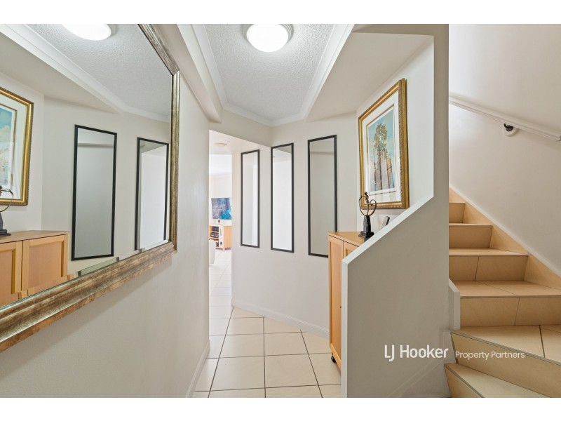 40/452 Marine Parade, Biggera Waters QLD 4216